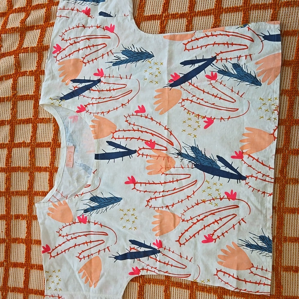 Women's Short Sleeve Tee - White with Peach & Navy Floral Print